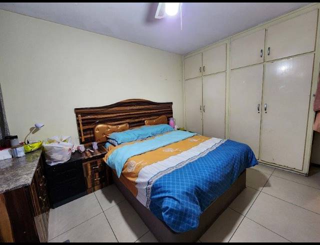 2 BEDROOM FLAT SOLD IN PINETOWN CENTRAL